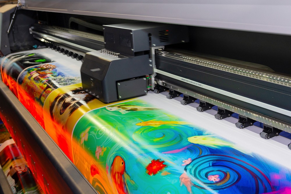 Wide-format printer producing vibrant banner prints