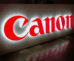 Illuminated letter board signage